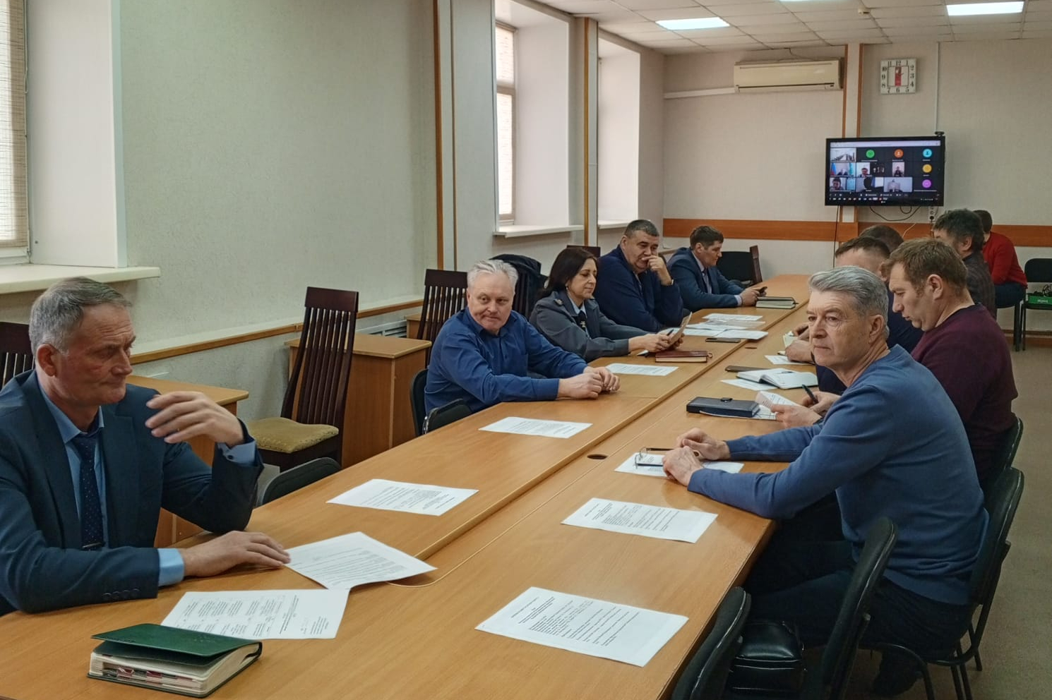 Заседание комиссии по обеспечению безопасности дорожного движения при администрации Татарского района Новосибирской области